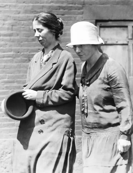 Framed Print : Miss Luigia Vanzetti, (left) is shown leaving the Charlestown State prison with Mrs. Nicola Sacco