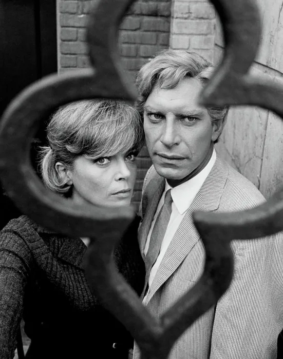 Framed Print : MISSION: IMPOSSIBLE, Barbara Bain, Martin Landau, 1966-1973