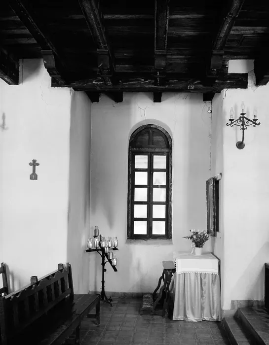 Framed Print : Mission San Francisco de la Espada, altar with crucifix and statues of Jesus, St. Francis of Assisi and the Virgin Mary. San Antonio, Texas