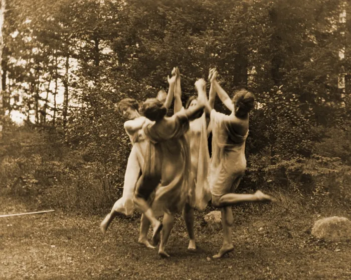 Framed Print : Modern dance group of young women performing outdoors. Ca. 1900. Photo by Johnston, Frances Benjamin Framed Print : Modern dance group of young women performing outdoors. Ca. 1900. Photo by Johnston, Frances Benjamin