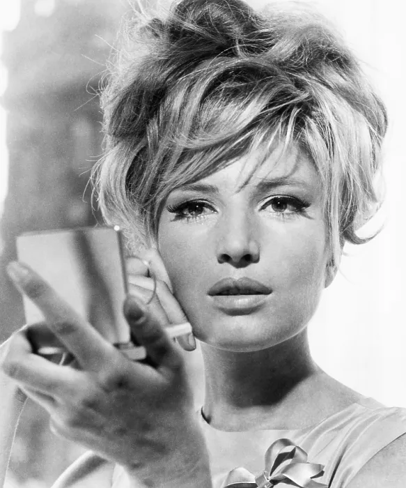 Framed Print : MODESTY BLAISE, Monica Vitti, 1966, (c) 20th Century Fox, TM & Copyright  /  Courtesy: Everett Collection