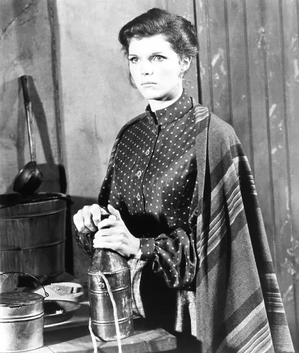 Framed Print : THE MOLLY MAGUIRES, Samantha Eggar, 1970 Framed Print : THE MOLLY MAGUIRES, Samantha Eggar, 1970