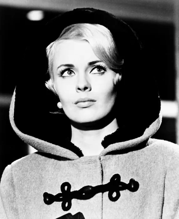 Framed Print : MOMENT TO MOMENT, Jean Seberg, 1965 Framed Print : MOMENT TO MOMENT, Jean Seberg, 1965