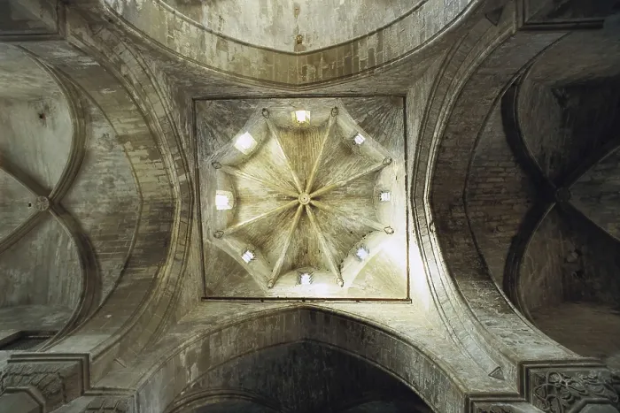 Framed Print : Monastery of Santa Mara de Vallbona. SPAIN. Vallbona de les Monges. Monastery of Santa Mara de Vallbona. Dome. Cistercian art. Architecture