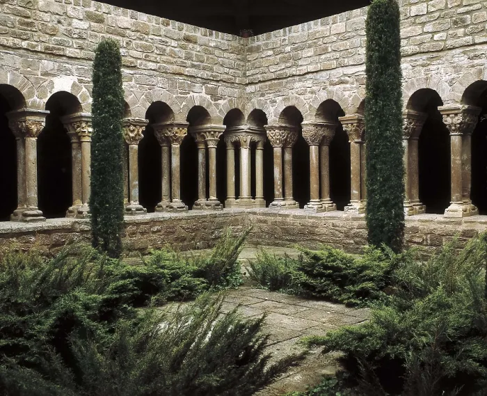 Framed Print : Monastery of St. 12th c. SPAIN. L'Estany. Monastery of Santa Maria de l'Estany. Cloister. Romanesque art. Architecture. AISA / Everett Collection**US SALES ONLY** Framed Print : Monastery of St. 12th c. SPAIN. L'Estany. Monastery of Santa Maria de l'Estany. Cloister. Romanesque art. Architecture. AISA / Everett Collection**US SALES ONLY**