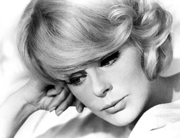 Framed Print : THE MONEY TRAP, Elke Sommer, 1965 Framed Print : THE MONEY TRAP, Elke Sommer, 1965