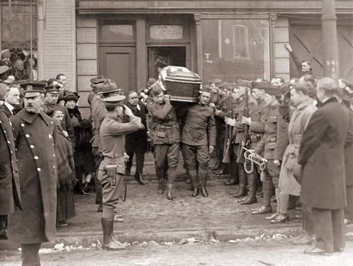 Framed Print : Monk Eastman (c.1873-1920), early 20th century gangster, was buried with full military honors in recognition of his army service during World War I