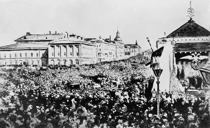 Framed Print : Moscow crowd celebrating Czar Nicholas II's October Manifesto, 1905. It announced Liberal reforms including freedom of conscience, speech, and assemblage Framed Print : Moscow crowd celebrating Czar Nicholas II's October Manifesto, 1905. It announced Liberal reforms including freedom of conscience, speech, and assemblage