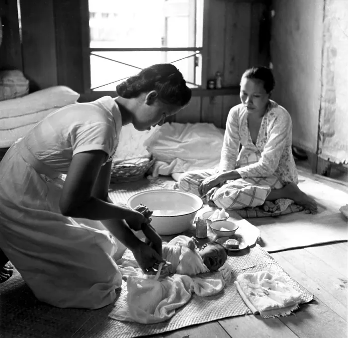 Framed Print : The Mother and child Health Program in Sarawak is run by the government with U.N. help. The supplies come from UNICEF and the experts from the World Health Organization