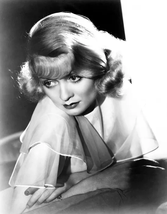 Framed Print : MOULIN ROUGE, Constance Bennett, 1934. TM & Copyright 20th Century Fox Film corp. / courtesy Everett Collection