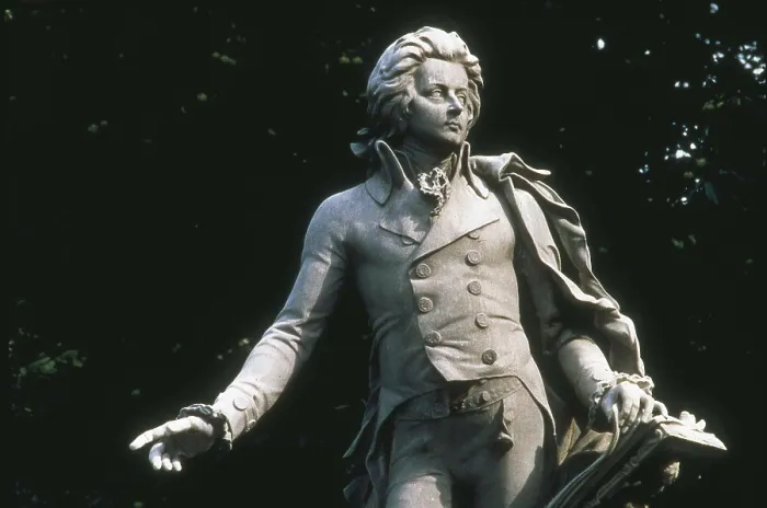 Framed Print : MOZART, Wolfgang Amadeus (1756-1791). Monument to Mozart in Vienna. Sculpture on rock. AUSTRIA. VIENNA. Vienna. AISA / Everett Collection**US SALES ONLY**
