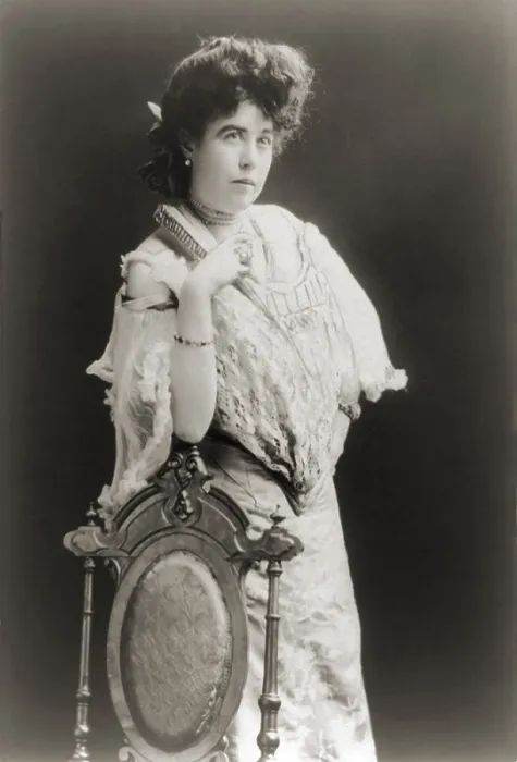 Framed Print : Mrs. James J. Molly Brown 1867-1932 acquired her wealth with her husband J.J. Brown in Colorado minefields