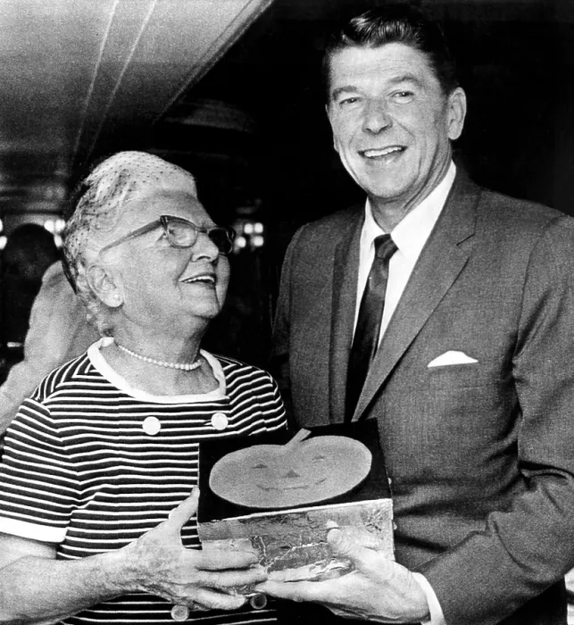 Framed Print : Mrs. Loyal Davis presents her son-in-law Gov. Ronald Reagan a box of Halloween jellybeans, 10 / 27 / 67. Courtesy: CSU Archives  /  Everett Collection