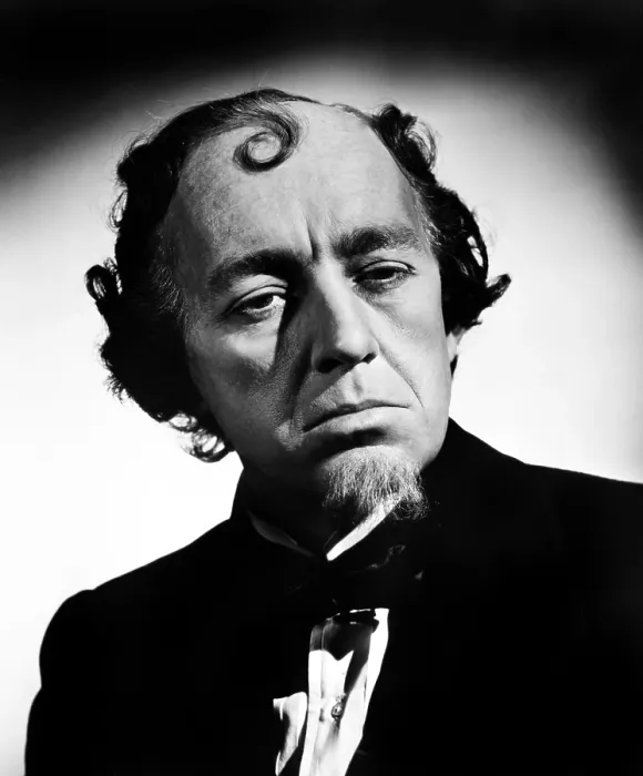 Framed Print : THE MUDLARK, Alec Guinness, 1950. 20th Century-Fox Film Corporation, TM & Copyright / courtesy Everett Collection Framed Print : THE MUDLARK, Alec Guinness, 1950. 20th Century-Fox Film Corporation, TM & Copyright / courtesy Everett Collection