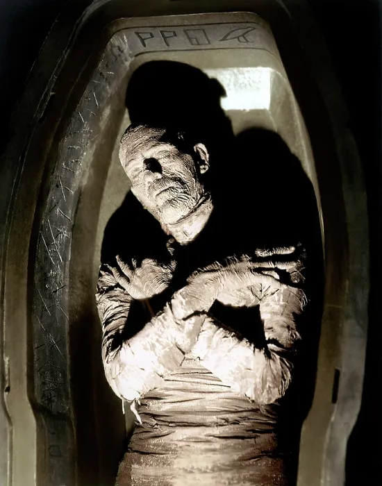 Framed Print : THE MUMMY, Boris Karloff, 1932