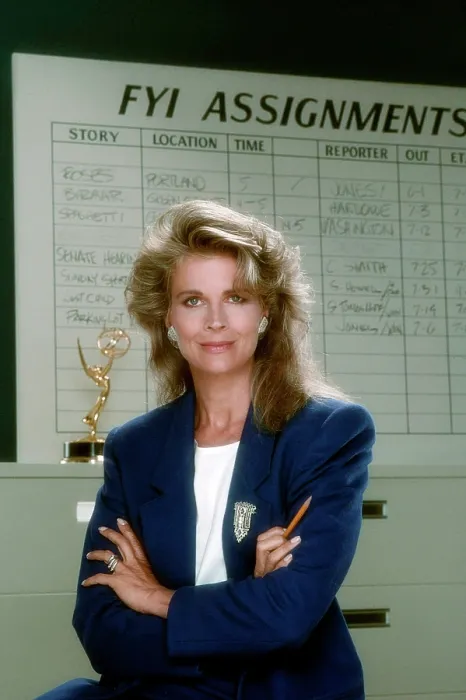Framed Print : MURPHY BROWN, Candice Bergen, 1988-98 (1988 photo) Framed Print : MURPHY BROWN, Candice Bergen, 1988-98 (1988 photo)
