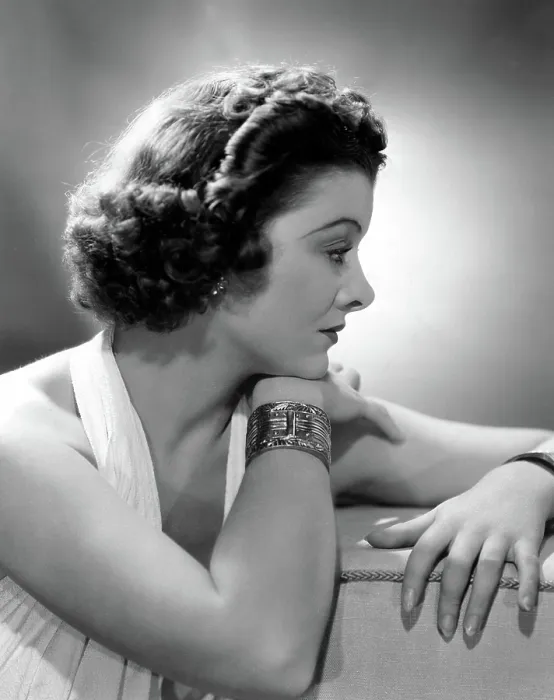 Framed Print : MYRNA LOY, MGM, 1937; portrait by Clarence Bull Framed Print : MYRNA LOY, MGM, 1937; portrait by Clarence Bull