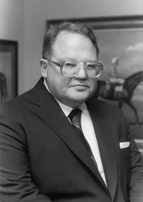 Framed Print : Nelson Bunker Hunt, son of oil tycoon H. L. Hunt. In 1980 he was embroiled in an estimated 2-4-billion-dollar silver speculation with his two brothers, William and Lamar