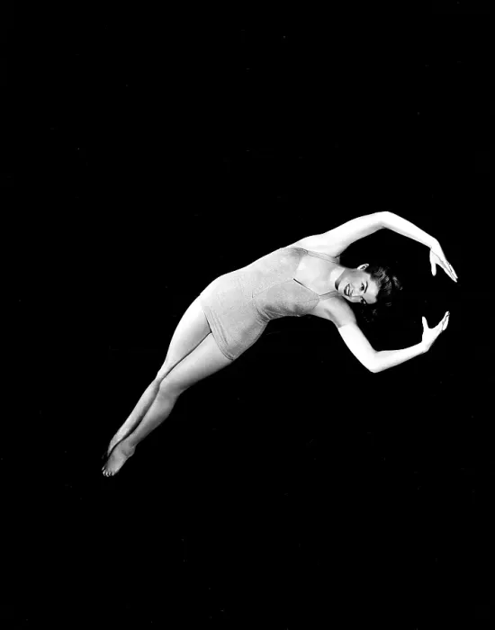 Framed Print : NEPTUNE'S DAUGHTER, Esther Williams in a swimming pose from one of her water ballets, 1949 Framed Print : NEPTUNE'S DAUGHTER, Esther Williams in a swimming pose from one of her water ballets, 1949