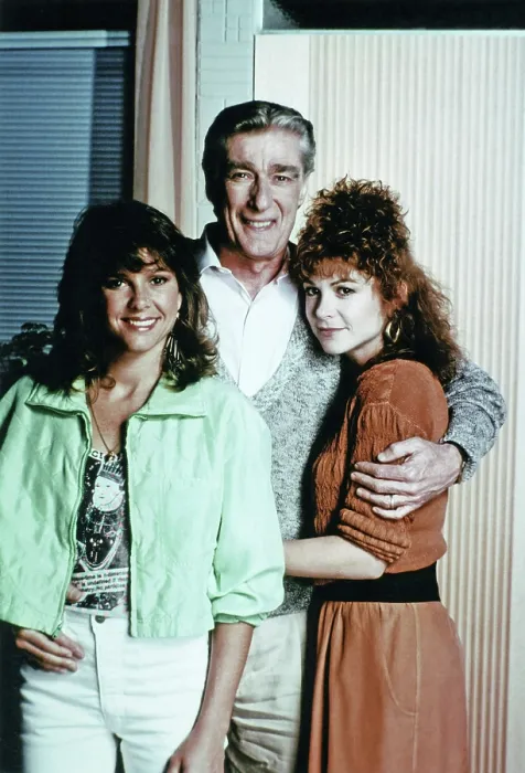 Framed Print : EMPTY NEST, (from left): Kristy McNichol, Richard Mulligan, Dinah Manoff, 1988-95 Framed Print : EMPTY NEST, (from left): Kristy McNichol, Richard Mulligan, Dinah Manoff, 1988-95