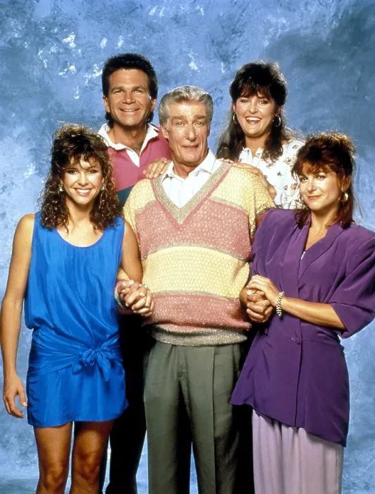 Framed Print : EMPTY NEST, Kristy McNichol, David Leisure, Richard Mulligan, Park Overall, Dinah Manoff, 1988-1995