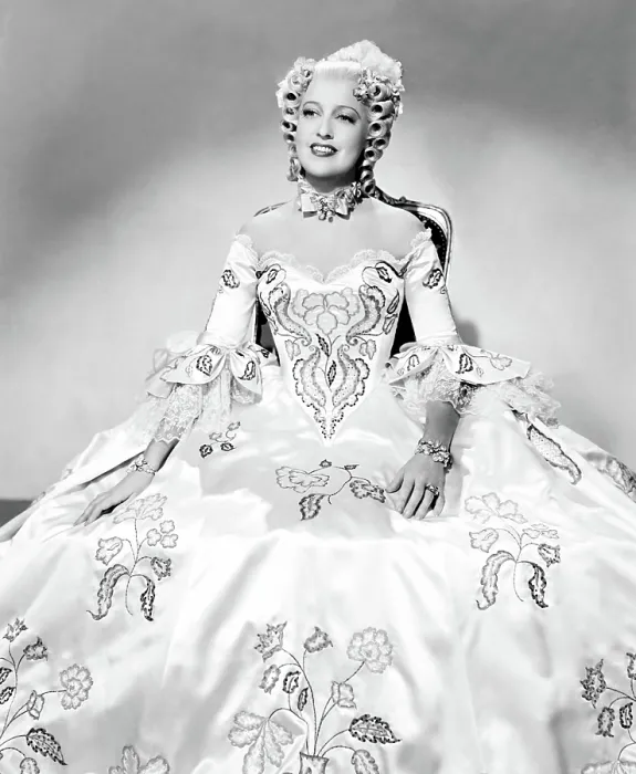 Framed Print : NEW MOON, Jeanette MacDonald, in a costume by Adrian, 1940