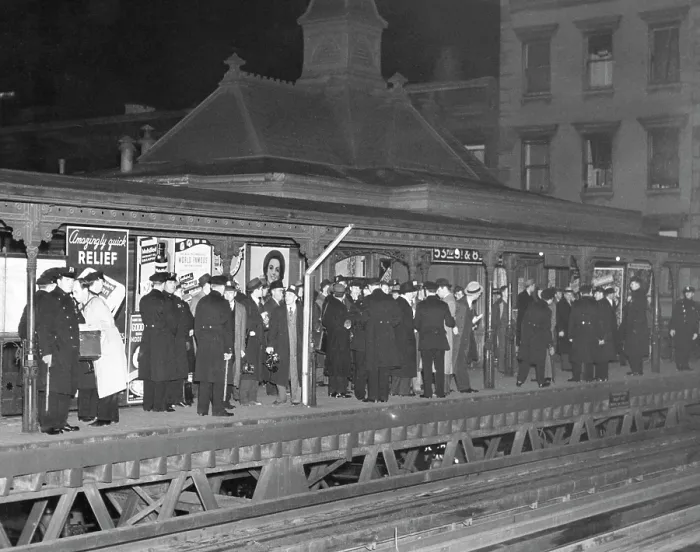 Framed Print : New York City police await the arrival of the last train on the soon to be demolished Sixth Avenue el. December 4, 1938. Courtesy: CSU Archives / Everett Collection Framed Print : New York City police await the arrival of the last train on the soon to be demolished Sixth Avenue el. December 4, 1938. Courtesy: CSU Archives / Everett Collection