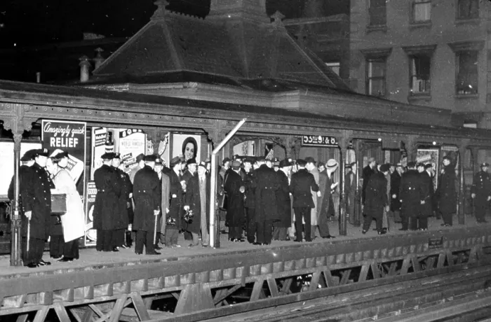 Framed Print : New York City Subway - The 6th Avenue elevated subway station at 53rd Street & 8th Avenue on the last night of its operation, 2 / 4 / 38. Courtesy: CSU Archives / Everett Collection Framed Print : New York City Subway - The 6th Avenue elevated subway station at 53rd Street & 8th Avenue on the last night of its operation, 2 / 4 / 38. Courtesy: CSU Archives / Everett Collection