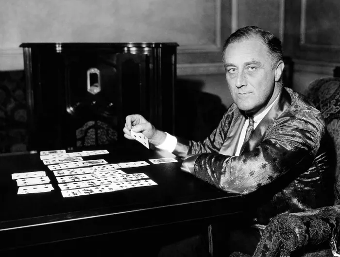 Framed Print : New York Governor and Democratic presidential nominee, Franklin Roosevelt, playing Solitaire. Executive Mansion, Albany, New York, July 6, 1832 Framed Print : New York Governor and Democratic presidential nominee, Franklin Roosevelt, playing Solitaire. Executive Mansion, Albany, New York, July 6, 1832