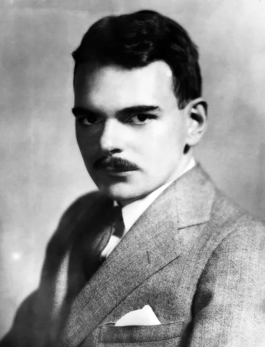 Framed Print : New York Governor and presidential candidate, Thomas E. Dewey, as a young lawyer. ca.1931. Courtesy CSU Archives / Everett Collection