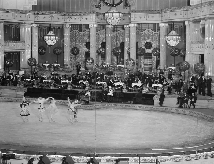 Framed Print : New York Hippodrome was the largest theater NYC theatre when it opened in 1909. It provided venue for circus animals, diving horses, opulent sets, and 500-member choruses