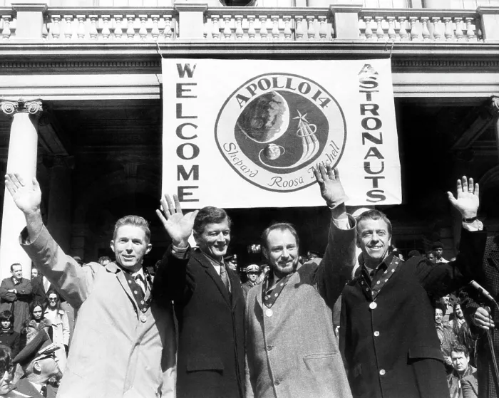 Framed Print : New York Mayor John Lindsay (second from left) with Apollo 14 astronauts Stuart Roosa (far left), Edgar Mitchell (second from right), Alan Shepard (far right)