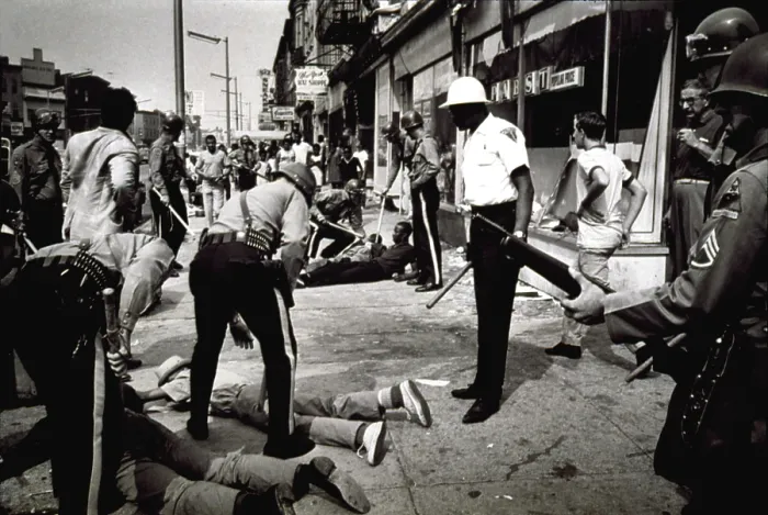 Framed Print : Newark, New Jersey, during the racial riots in 1967. Courtesy: CSU Archives  /  Everett Collection