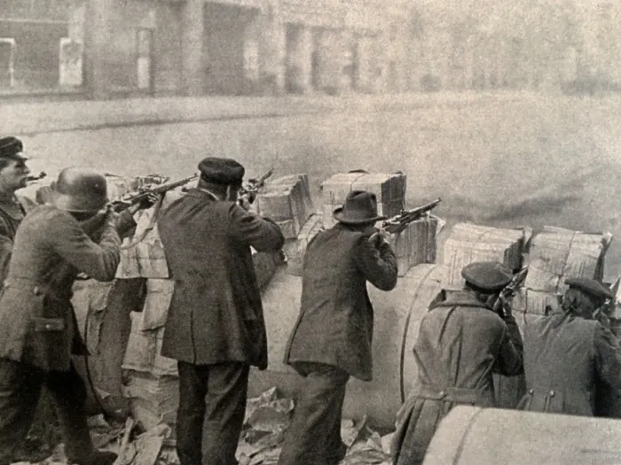Framed Print : Newspaper barricade during Spartacus Uprising, a phase of the post WW1 German Revolution in Jan. 1919 Framed Print : Newspaper barricade during Spartacus Uprising, a phase of the post WW1 German Revolution in Jan. 1919