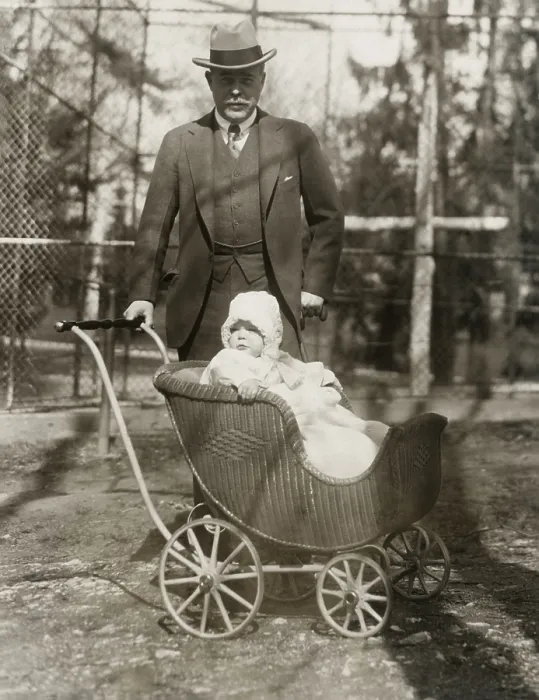 Framed Print : Nicholas Longworth with baby Paulina Longworth at the Washington, D.C. Zoo Framed Print : Nicholas Longworth with baby Paulina Longworth at the Washington, D.C. Zoo