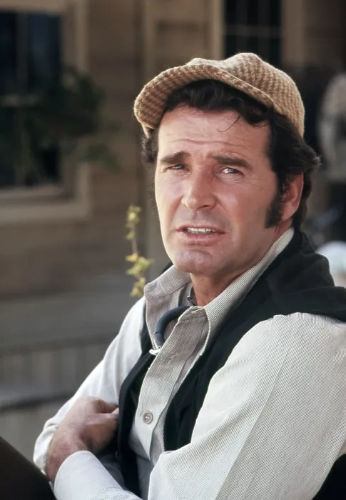 Framed Print : NICHOLS, James Garner, 1971-1972