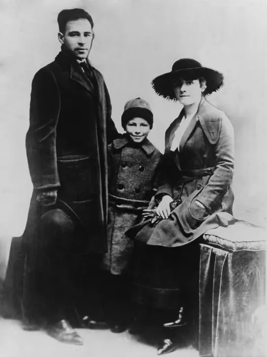 Framed Print : Nicola Sacco (1891-1927), with wife and son, in a photo he used to apply for a passport at the Italian consulate in Boston on April 15, 1920