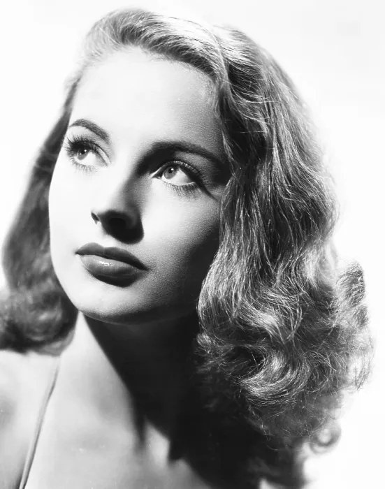 Framed Print : NIGHTMARE ALLEY, Coleen Gray, 1947, TM & Copyright 20th Century Fox Film Corp. / courtesy Everett Collection