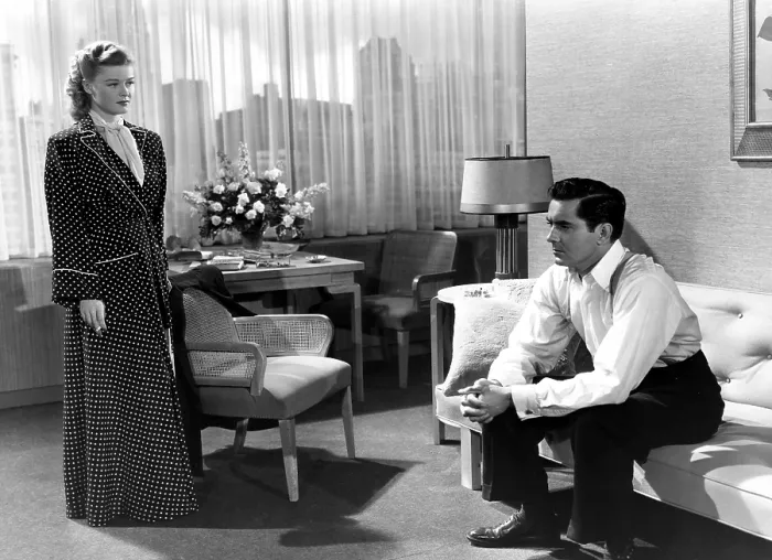 Framed Print : NIGHTMARE ALLEY, Helen Walker, Tyrone Power, 1947. TM and Copyright 20th Century Fox Film Corp. All rights reserved. Courtesy: Everett Collection