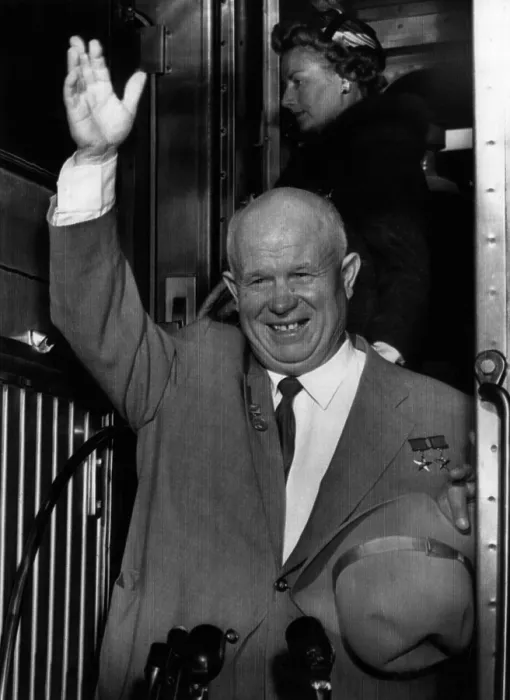 Framed Print : Nikita Khrushchev, (1894-1971), boarding a train to New York in Union Station, Washington D.C. September 17, 1959.. Courtesy: CSU Archives  /  Everett Collection