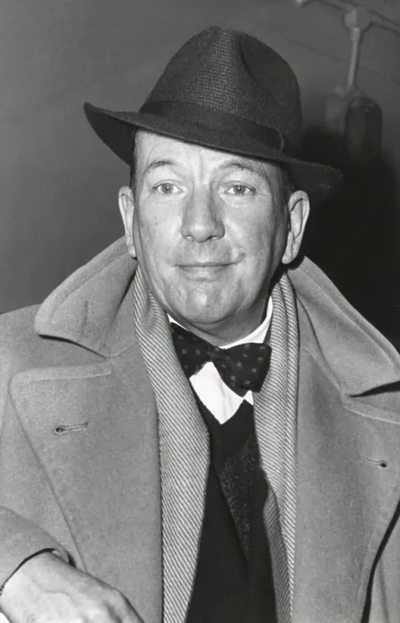 Framed Print : Noel Coward, English playwright, composer, director, and actor in 1949. - (BSLOC_2014_17_193) Framed Print : Noel Coward, English playwright, composer, director, and actor in 1949. - (BSLOC_2014_17_193)