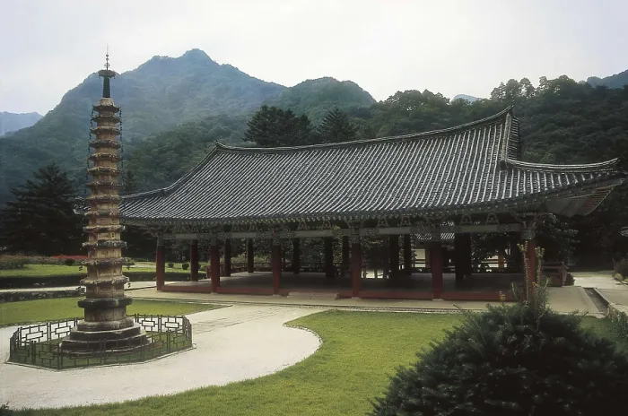 Framed Print : NORTH KOREA. NORTH PYONGAN. Myohyang. Pohyon Temple (1042). Octagonal pagoda. AISA / Everett Collection**US SALES ONLY**