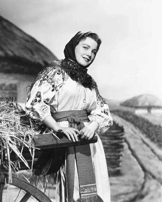 Framed Print : THE NORTH STAR, Anne Baxter, 1943