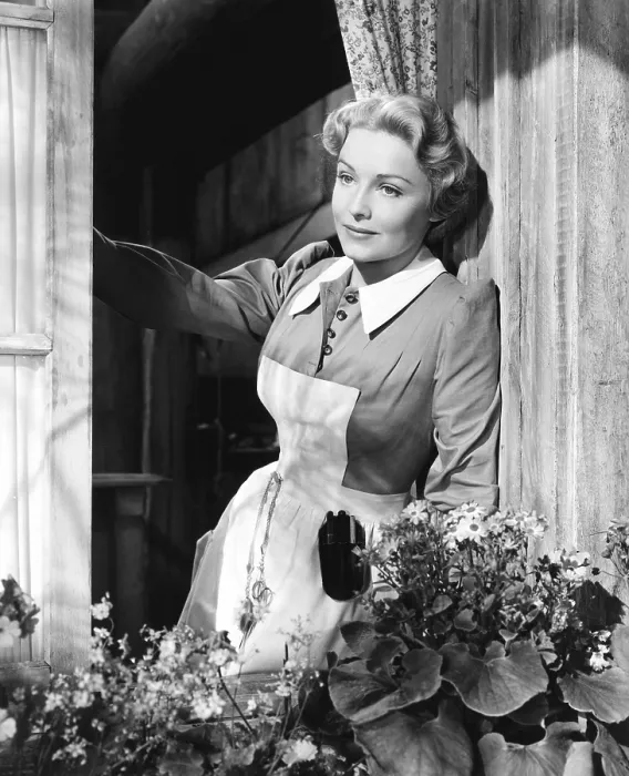 Framed Print : NORTH WEST MOUNTED POLICE, Madeleine Carroll, 1940