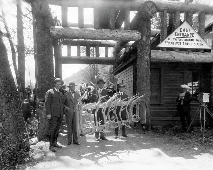 Framed Print : Notables show up to celebrate the opening of Yellowstone National Park for the season, l-r, Superintendant of Yellowstone Park Horace M. Albright, Wyoming Governor Frank C