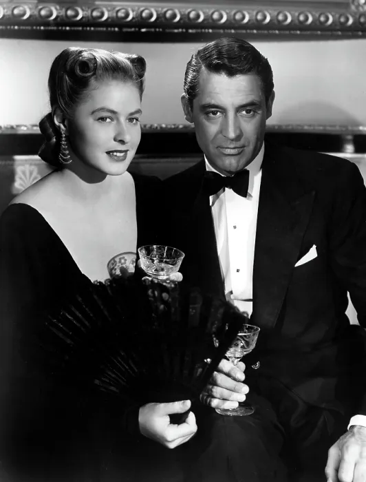 Framed Print : NOTORIOUS, Ingrid Bergman, Cary Grant, 1946