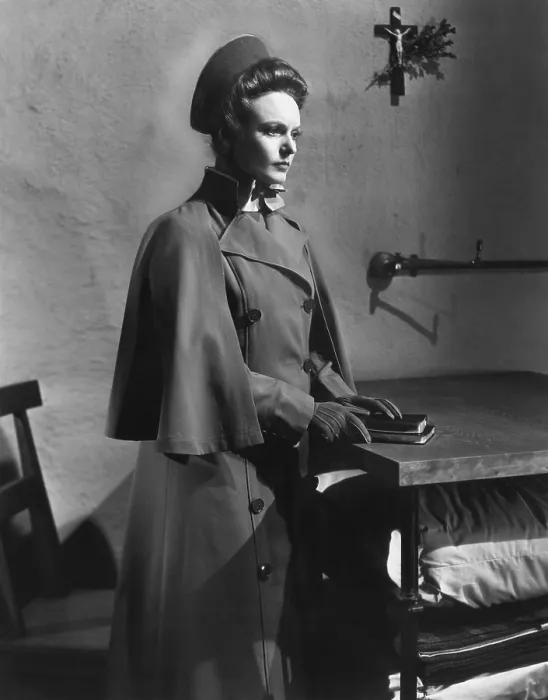 Framed Print : NURSE EDITH CAVELL, Anna Neagle, 1939