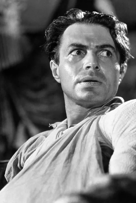 Framed Print : ODD MAN OUT, James Mason, 1947 Framed Print : ODD MAN OUT, James Mason, 1947