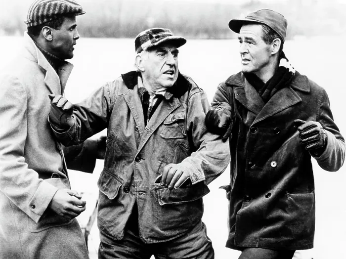 Framed Print : ODDS AGAINST TOMORROW, from left: Harry Belafonte, Ed Begley, Robert Ryan, 1959