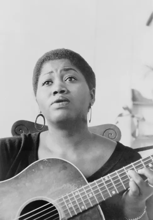 Framed Print : Odetta Holmes (1930-2008), African American folk and blues singer was called The Voice of the Civil Rights Movement. Ca. 1965 Framed Print : Odetta Holmes (1930-2008), African American folk and blues singer was called The Voice of the Civil Rights Movement. Ca. 1965